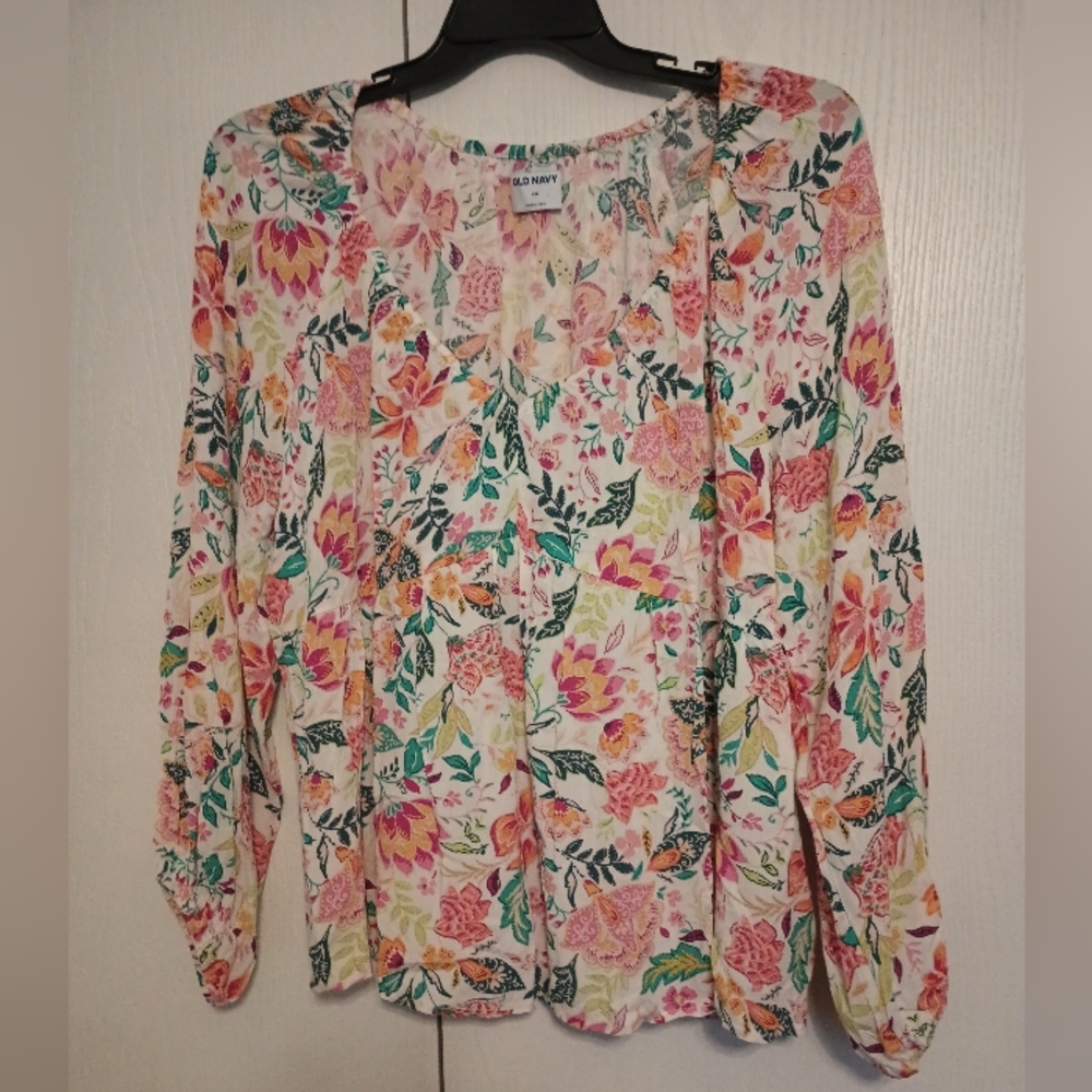 Old Navy Women's Plus Size XXL  Long-Sleeve V-Neck Crinkled Boho Top